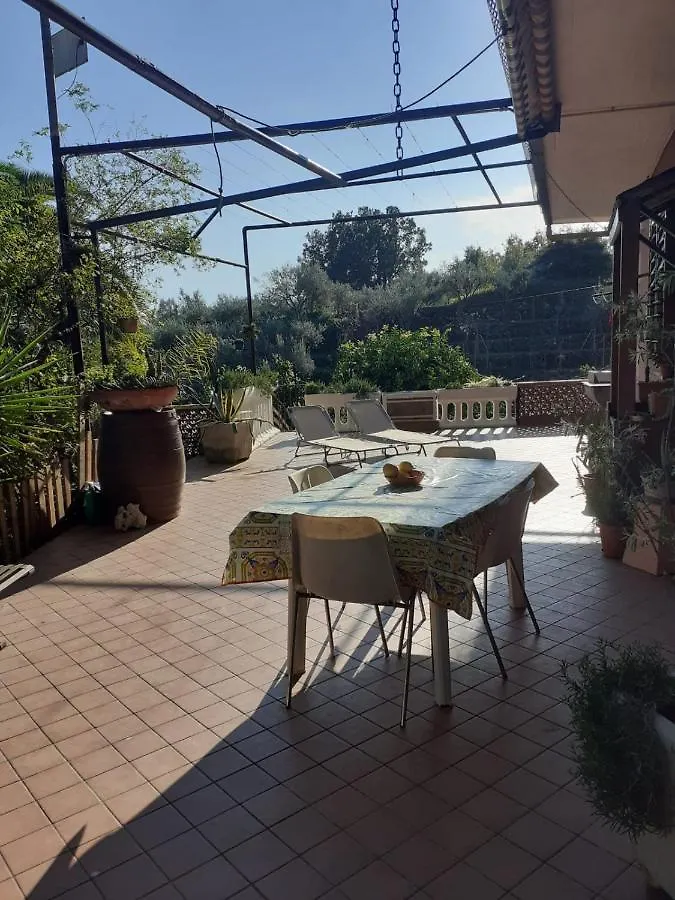 Villa Natura 0*, Piedimonte Etneo Italy